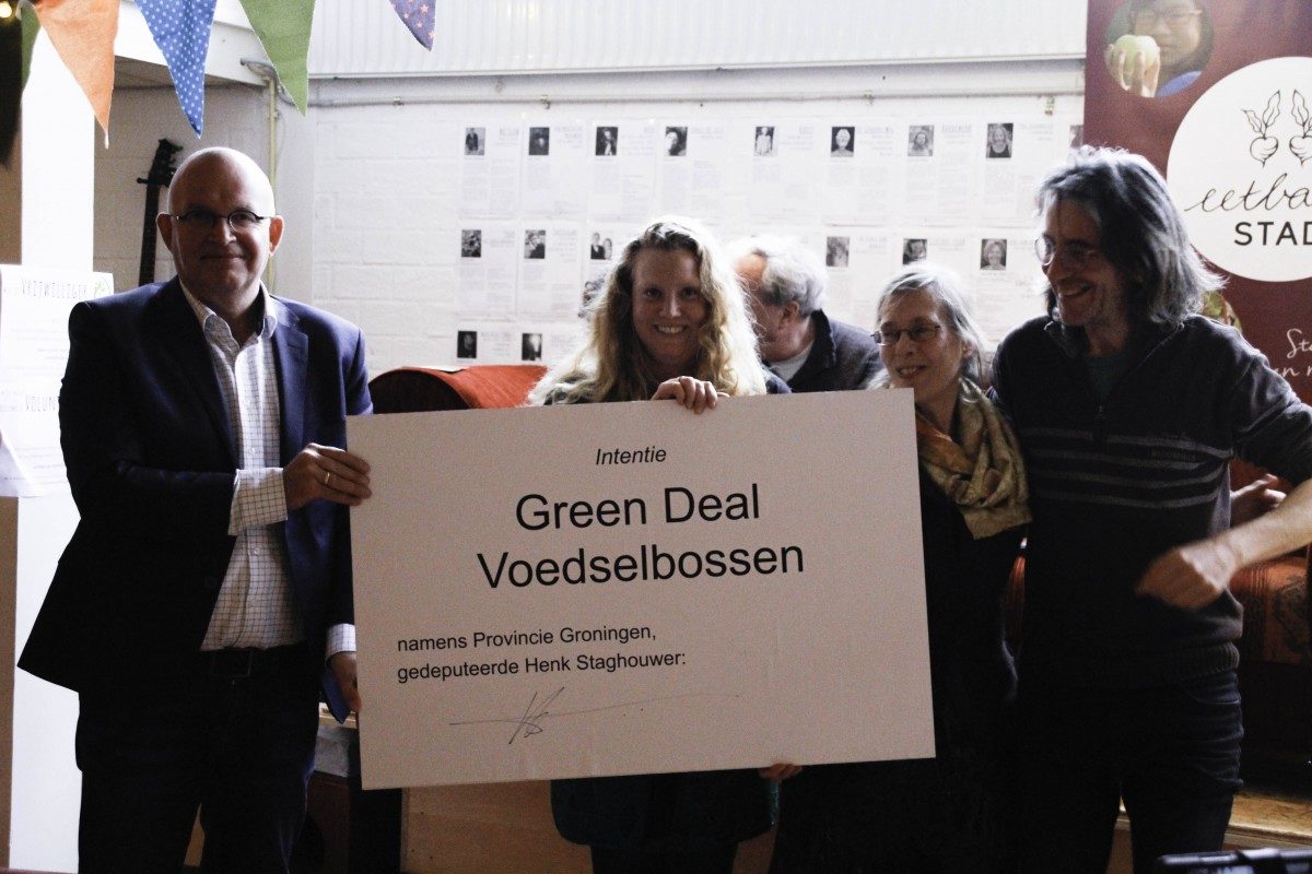 Zo'n 1000 bezoekers voor Noordelijke Zadenmarkt