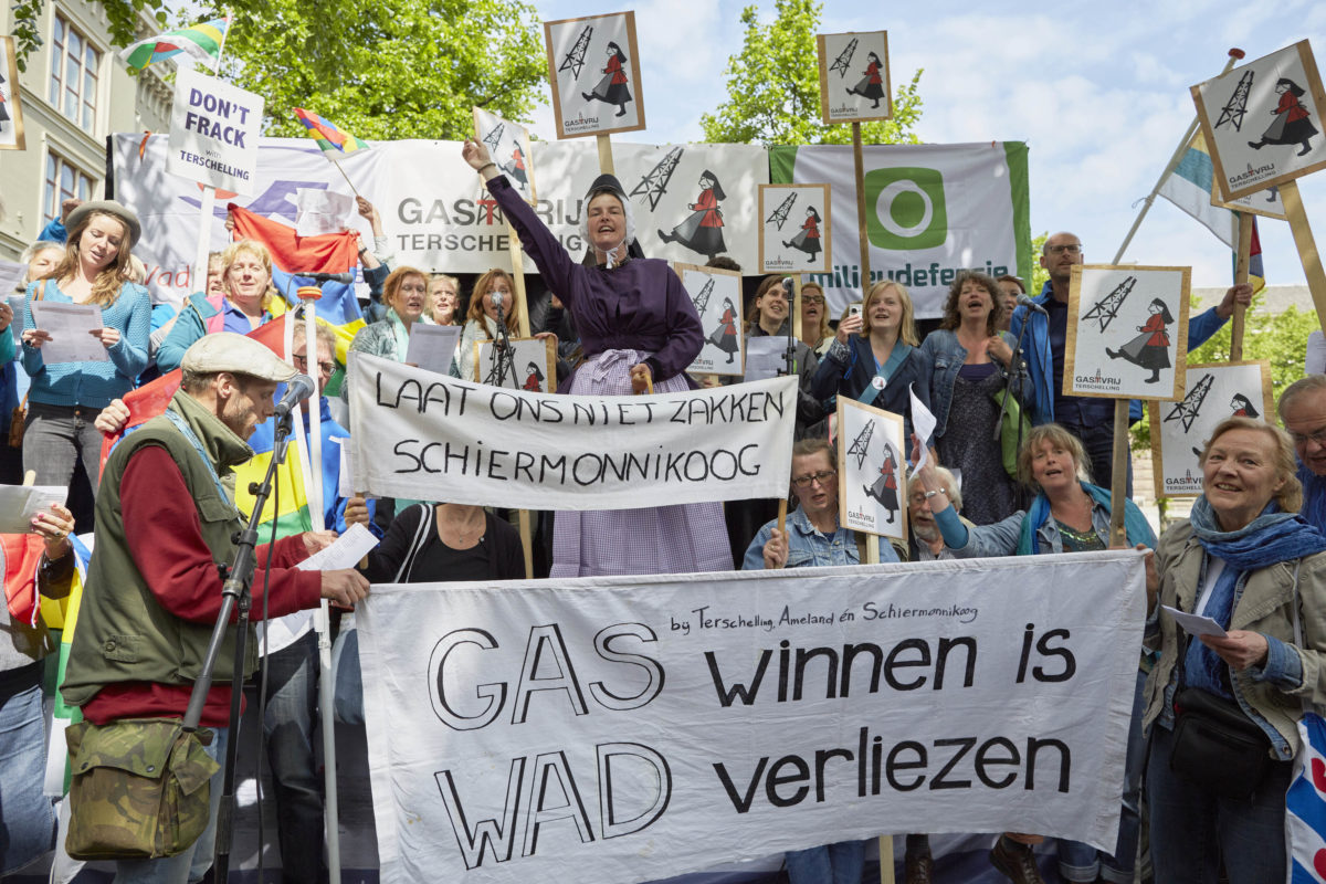 Kamp belooft uitstel gaswinning Terschelling