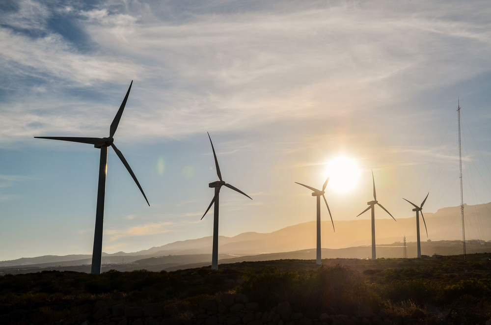Oppositie wil extra maatregelen Energieakkoord