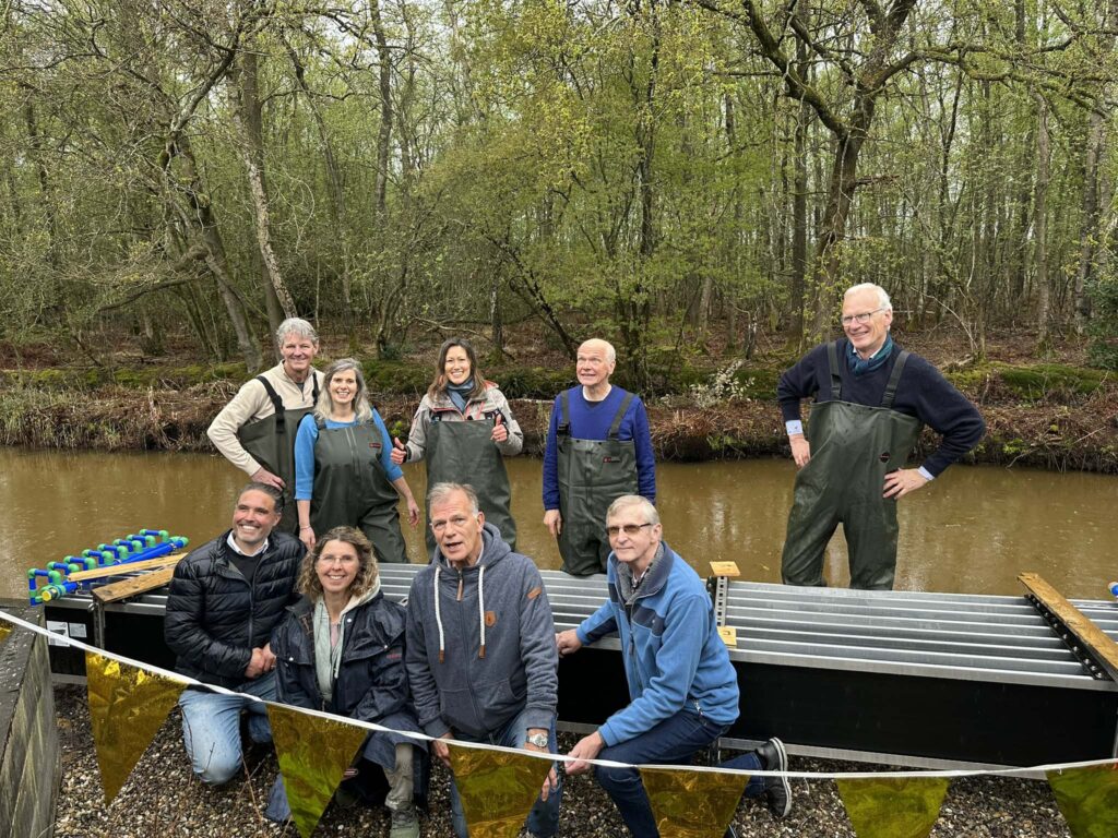buren en vrijwilligers energie coöperatie Soest pilot Warm door Water